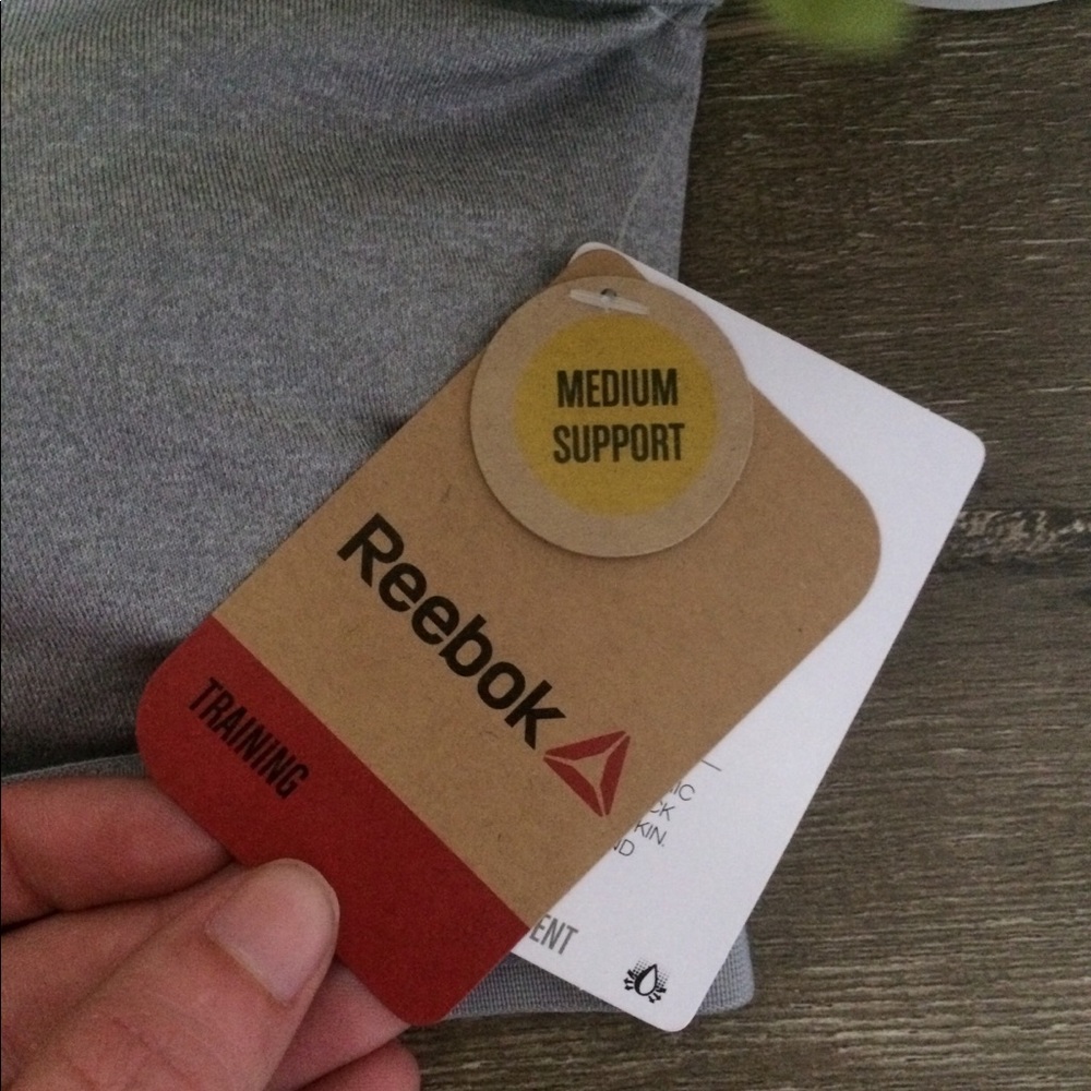 NWT 💨 Reebok High Speed Bra - Picture 3 of 3